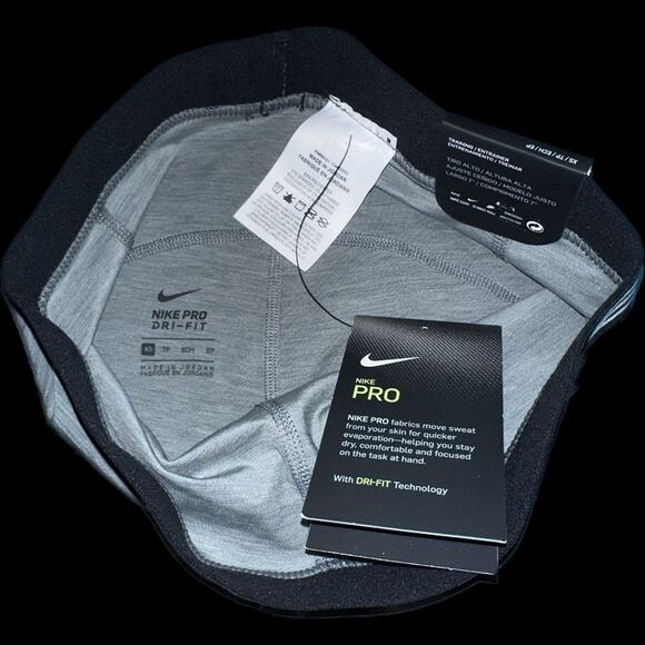 NIKE PRO 365 HIGH-RISE 7" SHORTS - Picture 4 of 6